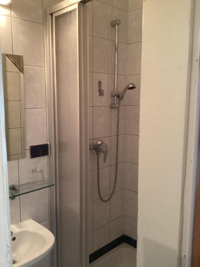 וינה Hotel Pribitzer מראה חיצוני תמונה