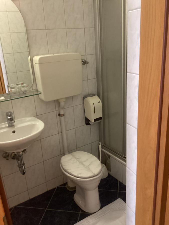 וינה Hotel Pribitzer מראה חיצוני תמונה