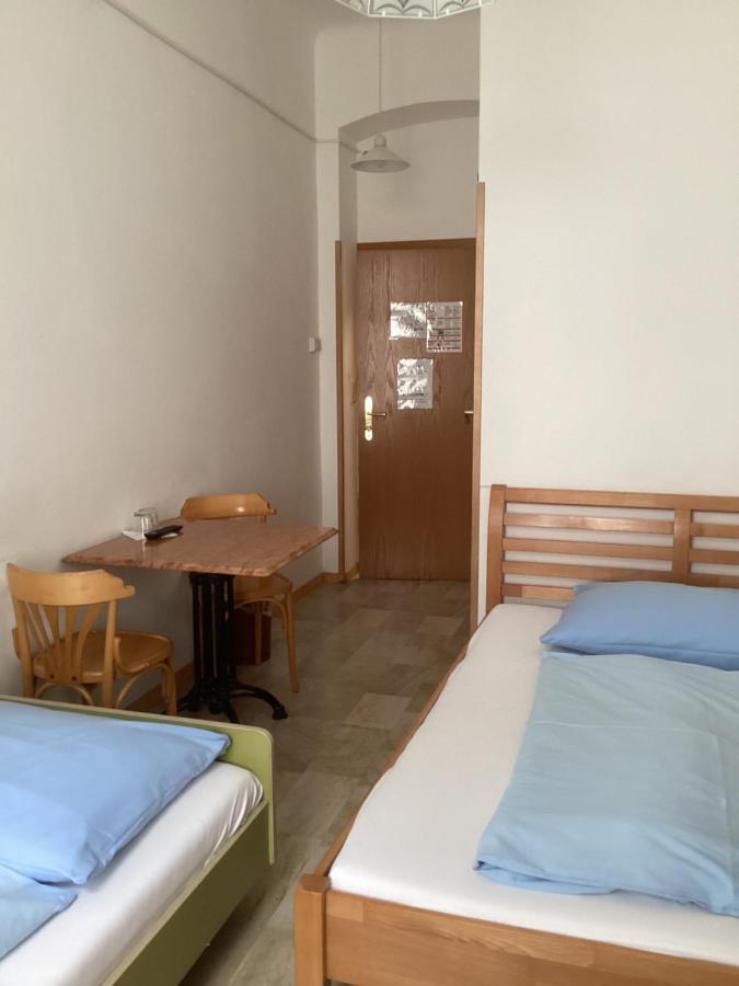 וינה Hotel Pribitzer מראה חיצוני תמונה