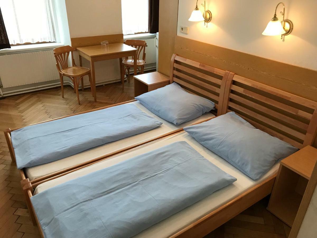 וינה Hotel Pribitzer מראה חיצוני תמונה
