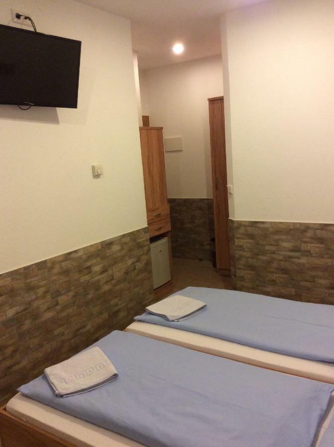 וינה Hotel Pribitzer מראה חיצוני תמונה